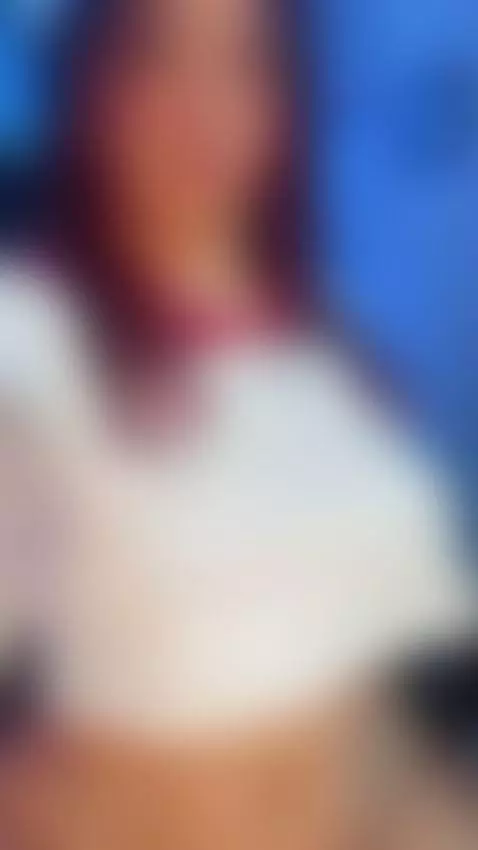 Hii by nathasha-ebony