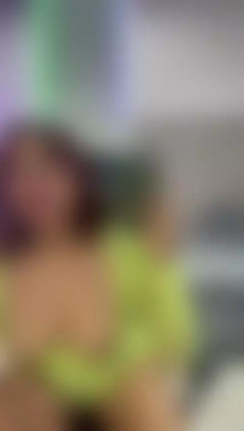 petitegonewild, freeuse, thickthighs by sofia-villareal