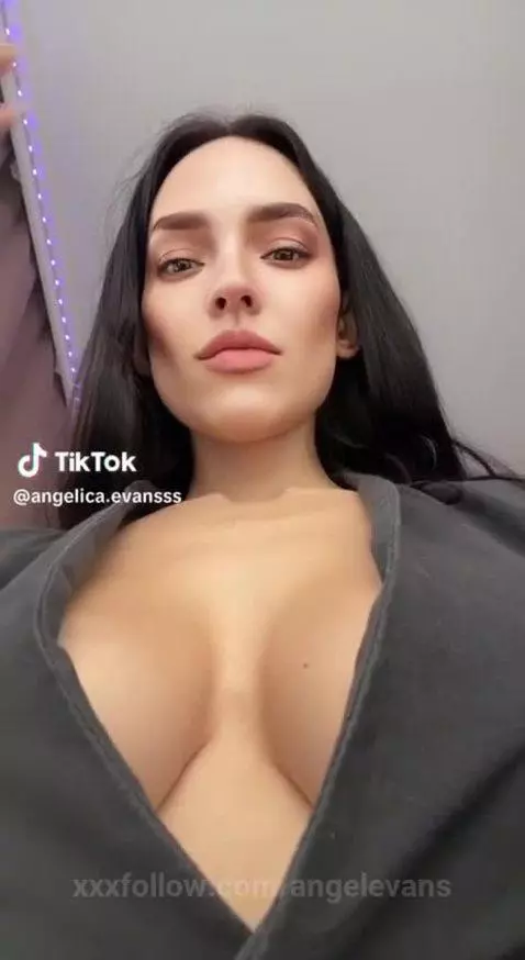 Find Me here  ☘️💋

https://gentlyx.com/angelevans

https://t... by angelevans