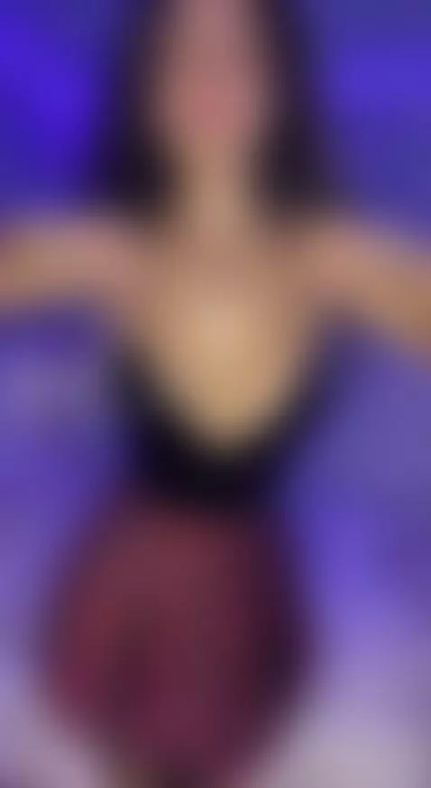 Find Me here  ☘️💋

https://gentlyx.com/angelevans

https://t... by angelevans