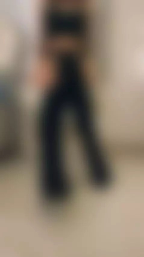 Find Me here  ☘️💋

https://gentlyx.com/angelevans

https://t... by angelevans