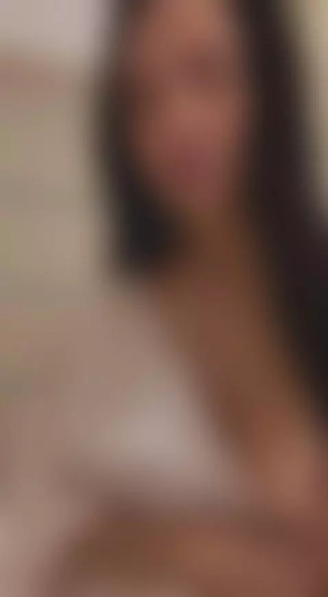 Find Me here  ☘️💋

https://gentlyx.com/angelevans

https://t... by angelevans