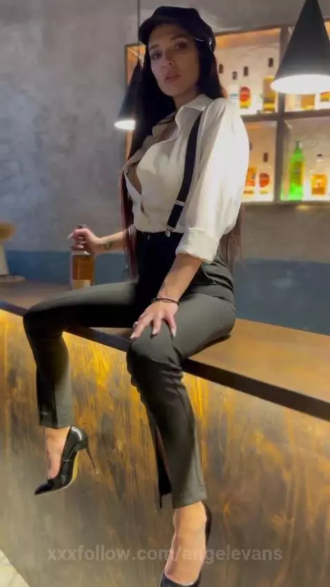 Find Me here  ☘️💋

https://gentlyx.com/angelevans

https://t... by angelevans