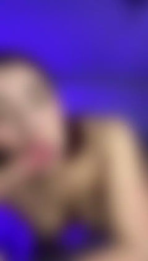 I want to suck your cock by venusssxxx