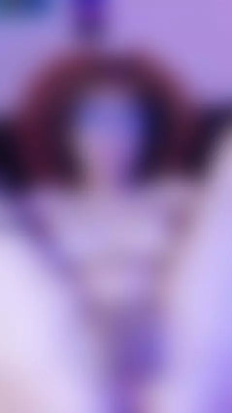 My feet in your face as my pussy opens up for you 👣🔥. by dak0tasmith