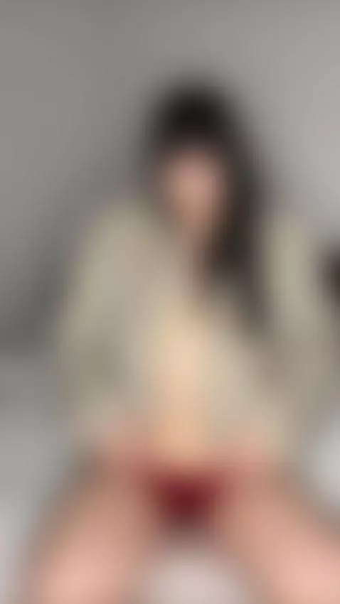 Let every day be sunny! Subscribe, link in bio! ☀️ by gothikana