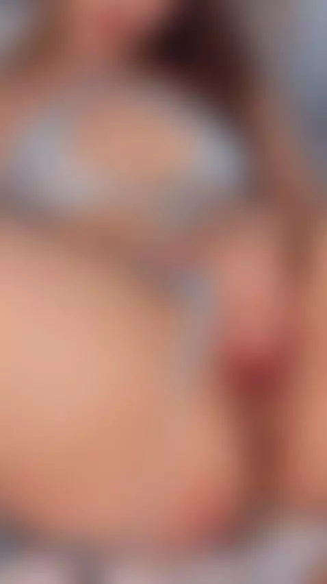 wet pussy by evafiiore