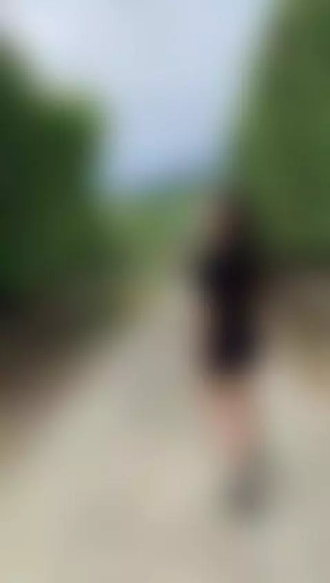 Do you like sex outdoors? 👀🥵 On Sundays I get naughty. by emmatorres9