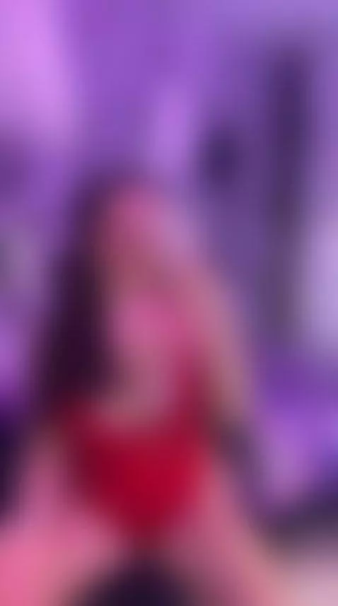 I look innocent… until I start moving 😈 by katemoorex