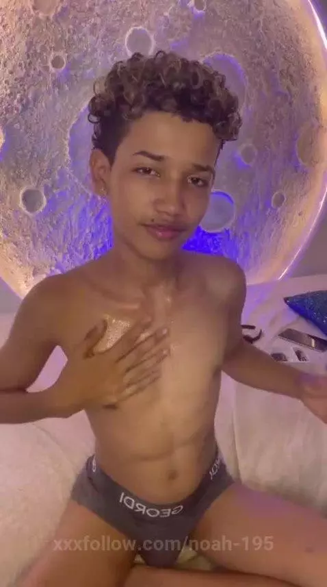 oil in my body 🔥 by noah-195