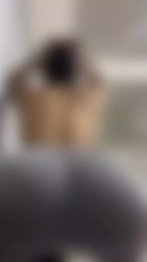 mi culo cuando le doy algo de ejercicio y una buena pollina by amberdecolombia