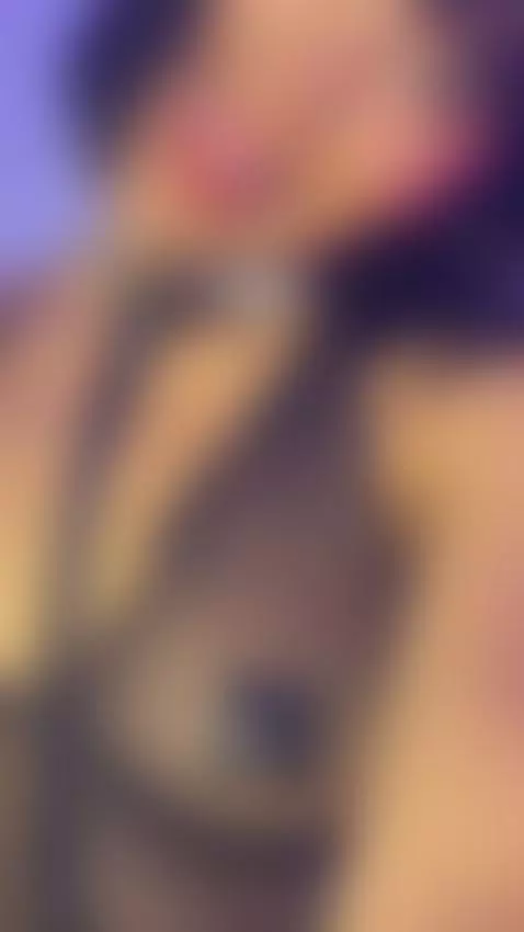 online by amberdecolombia