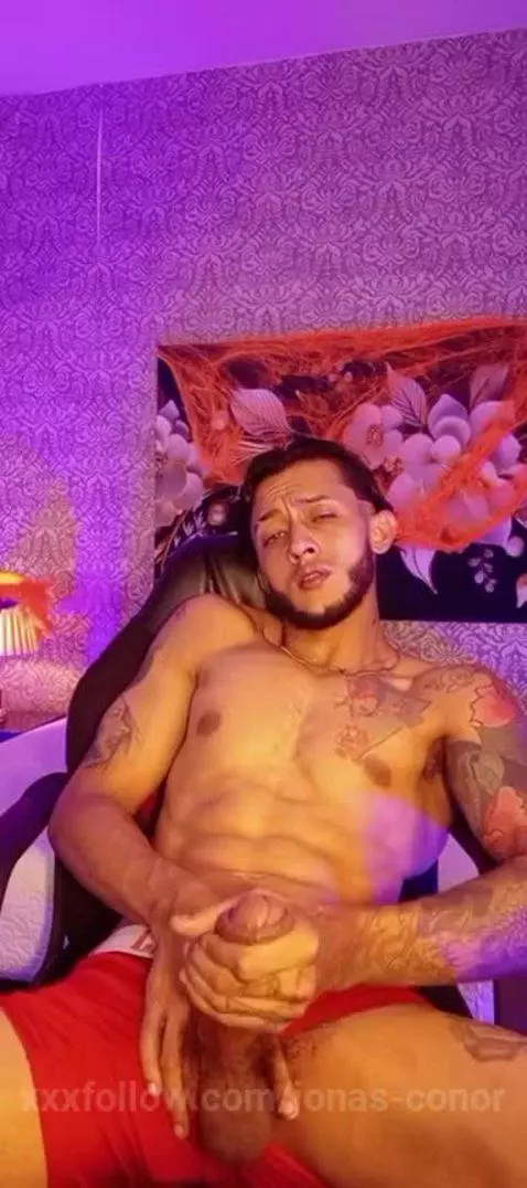 🥵🥵 by jonas-conor