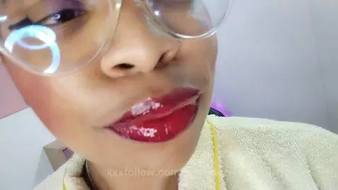 Do you want me to play a little more with what you like? Jus... by lauraricci