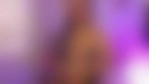 With your cock in my hot hands so you can fuck me non-stop 🍆... by lauraricci