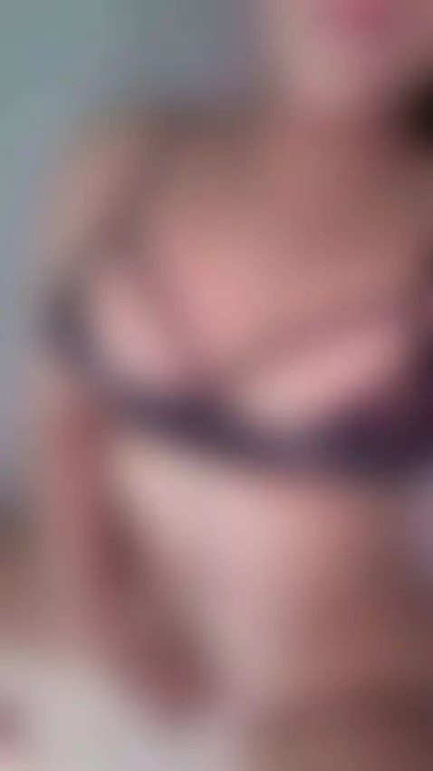 I hope you like the view 😋 by nicolzzz