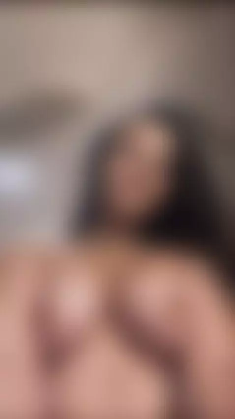 Get to know her better — link in profile! 🔍 by katevex