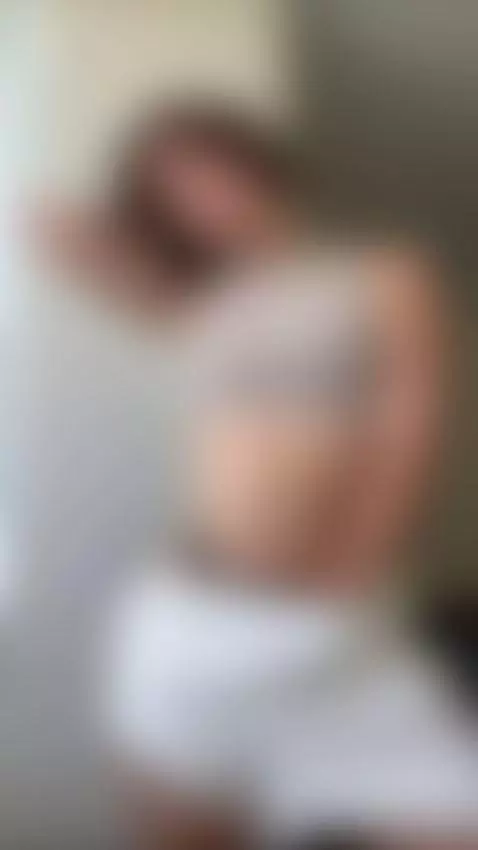 Inspired by life — join me! 🌺 by kayleemoor