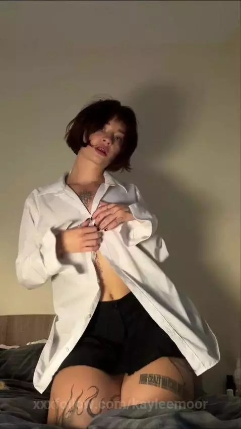 A girl with a good mood every day! Subscribe via the link in... by kayleemoor