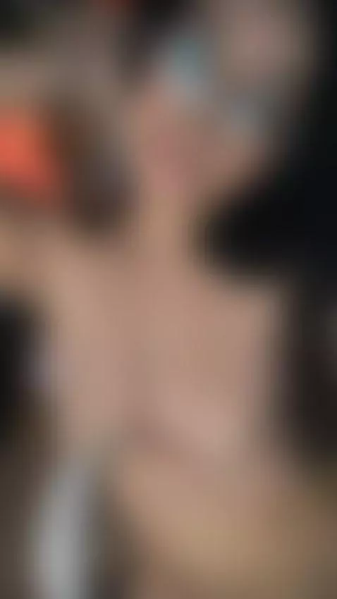 Just look at me… and tell me you don’t want more 😈🔥 by aurora-brown