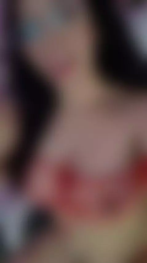 My favorite place is my room... and you're invited. 💖 I prom... by aurora-brown