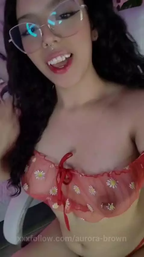 My favorite place is my room... and you're invited. 💖 I prom... by aurora-brown