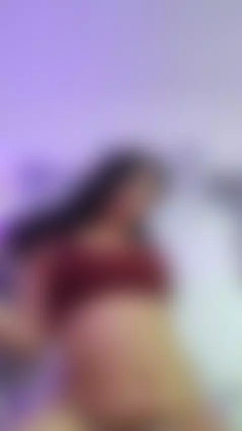 “Kiss me with your eyes and finish the rest in my room… if y... by aurora-brown