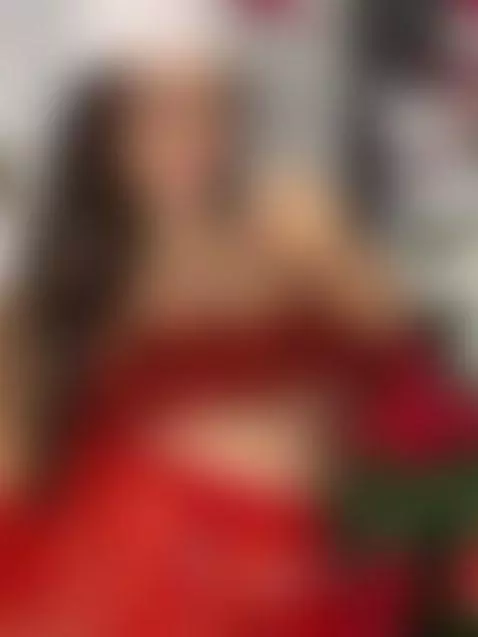 Soft Christmas that gets hot 🔥🎄 by kmoon47