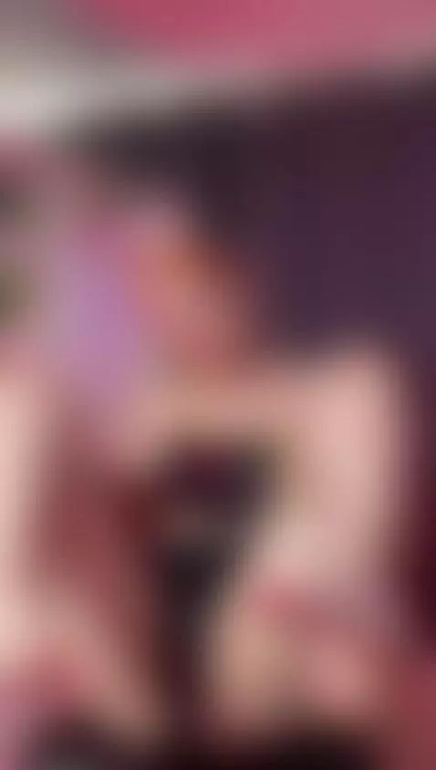 Help the queen of hearts get her pussy wet and suck her tits by kandygirl-023