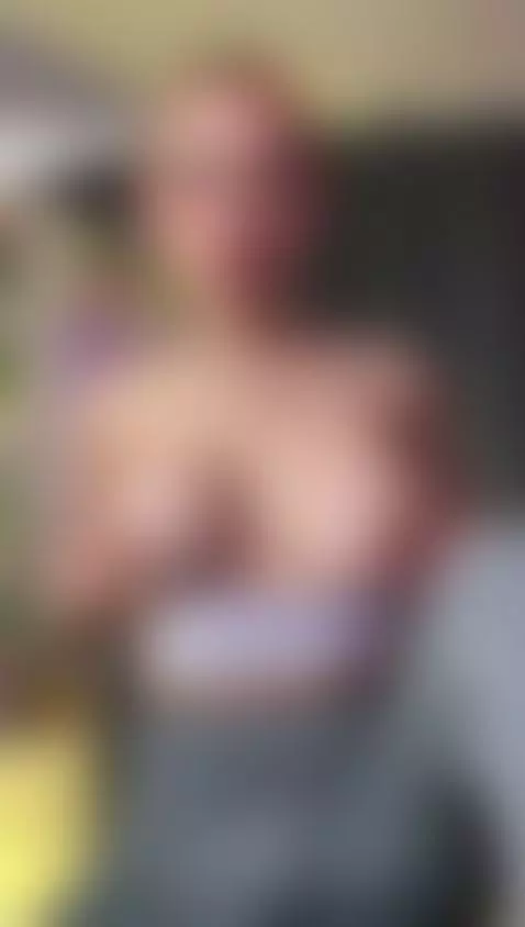 Is the day for work out together!! 🔥🥵 by kandygirl-023