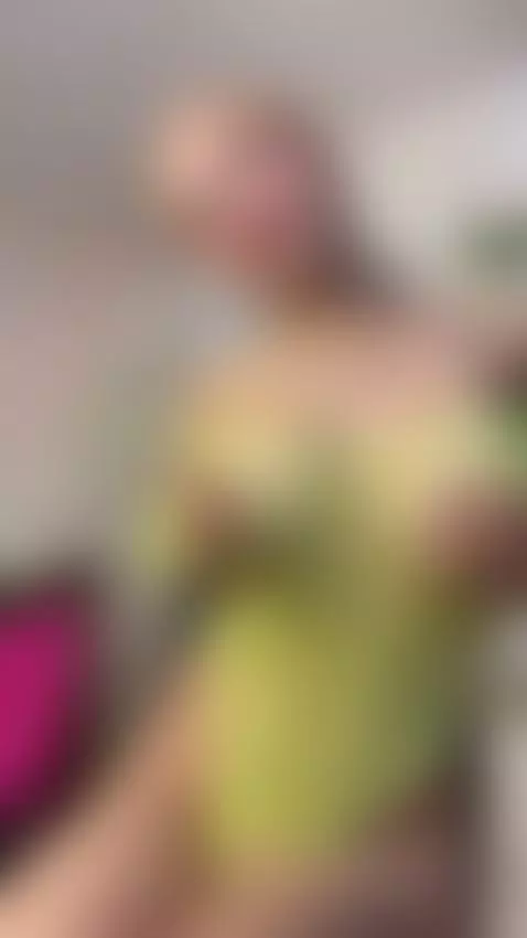 How do i look with this tights 💚❤️‍🔥 by kandygirl-023