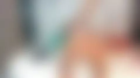 Try not to stare… or do 😌 by mia-duarte-1