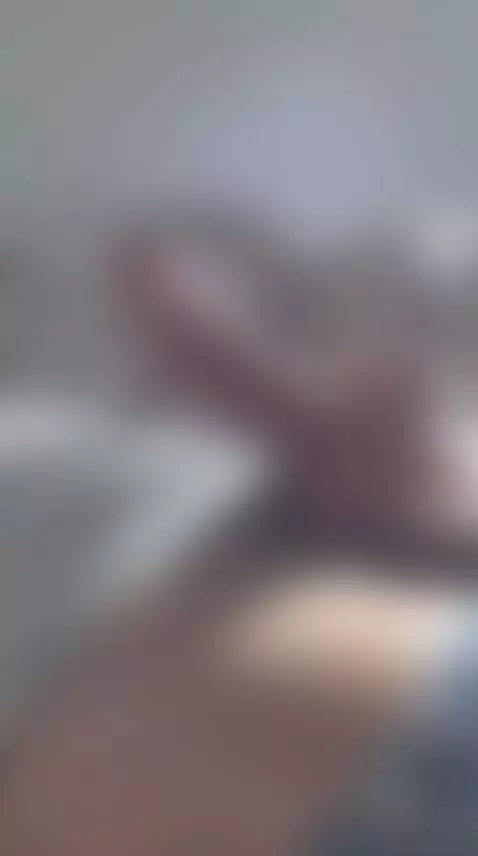 quieres verlo completo ?? mi semen huele tan rico que parece... by kingrh94