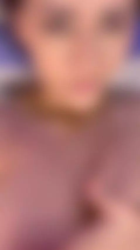 Imagine fucking my tits while I look into your eyes 😏🍆 by lilithadams