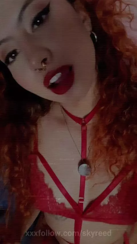 I'm waiting for you to have fun online. by skyreed