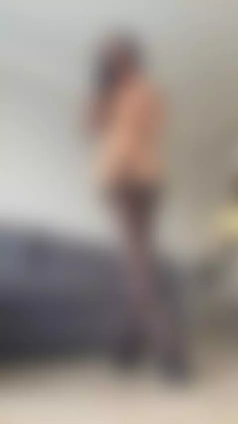 Too hot for daylight 🌙💋 by wildgoddess