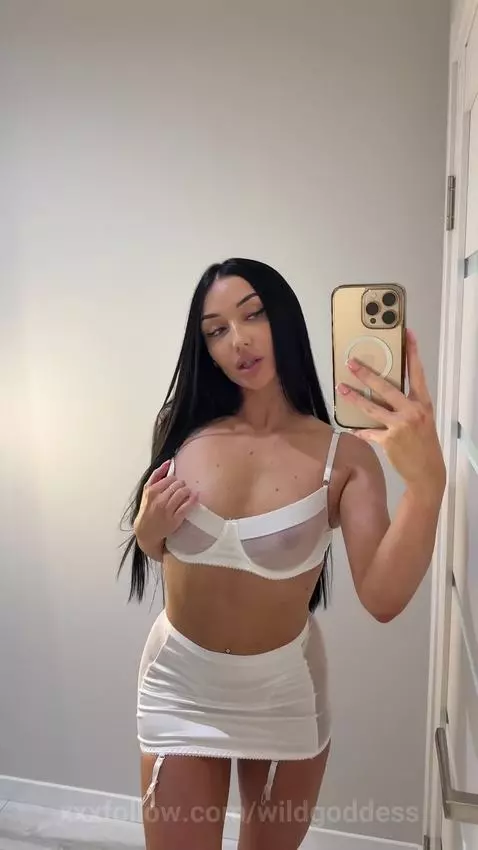 The air kisses my chest 💨💋 by wildgoddess