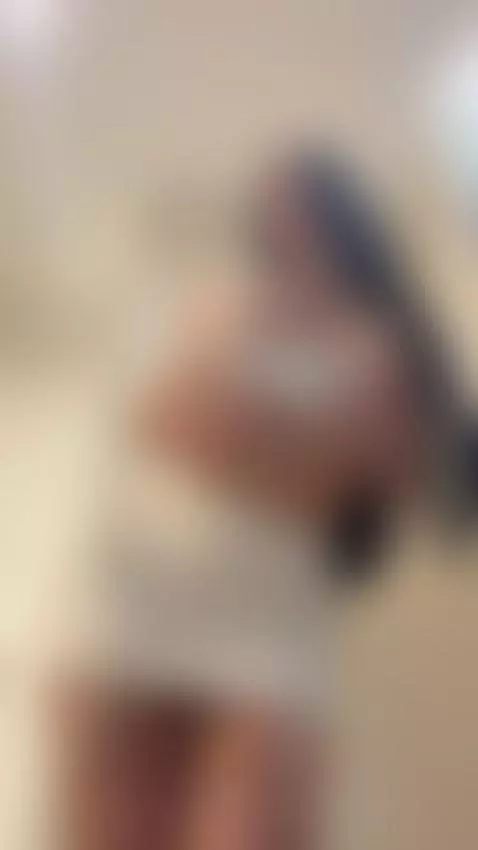 Every move melts my thoughts 💦🔥 by wildgoddess