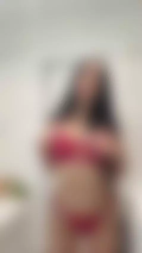 Light finds the softest edges 😈💧 by wildgoddess