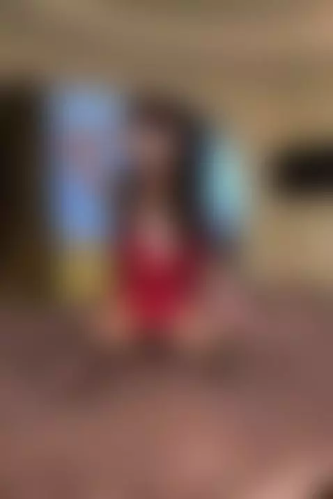 A playful smile to brighten your night 💖💕 by wildgoddess