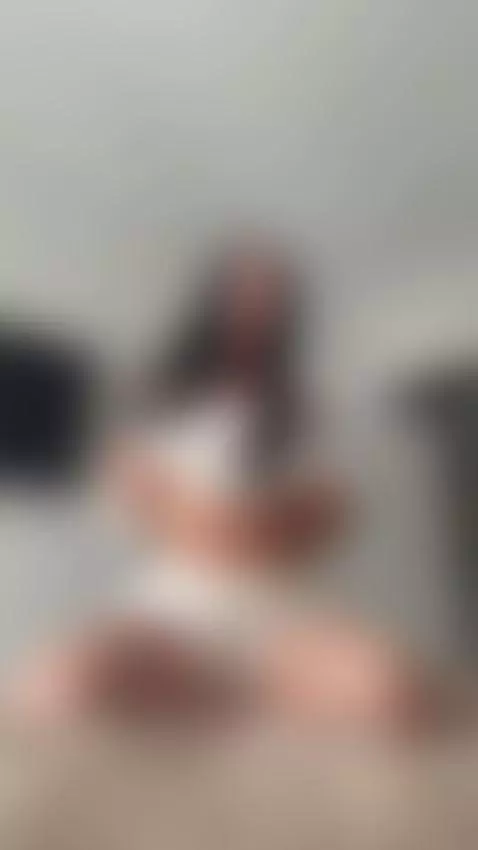 I filmed this while craving someone’s hands… maybe yours 🤭 by wildgoddess