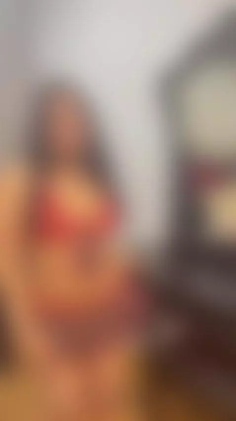 Make me feel special by danielaalves