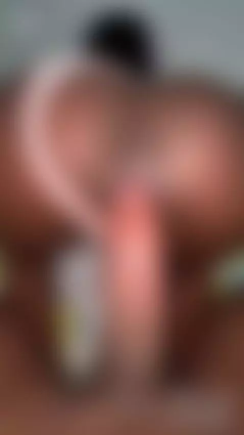 Petite Chick Got Pounded by a Security Guard 👮🏽‍♂️😈 by renieycastle