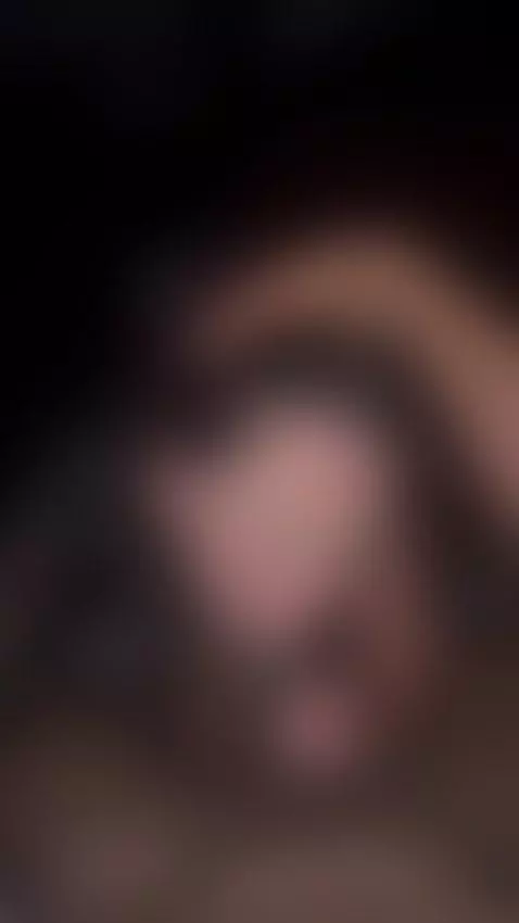 Que linda se ve atragantada  por mi enorme verga 🍆🔥 by renieycastle