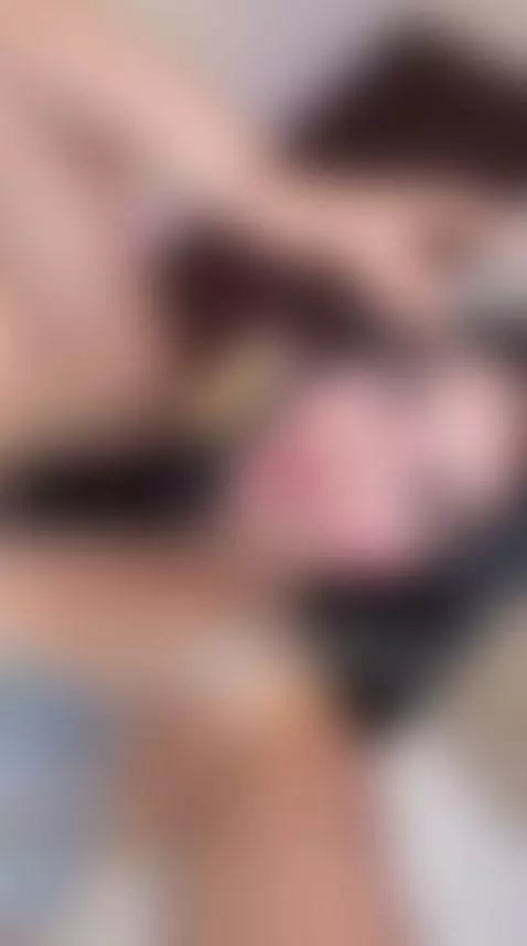 🔥✨ **HEY GUYS… MIAA FARREL IS HERE!** 💋🍑 The room is open, t... by miaafarrel