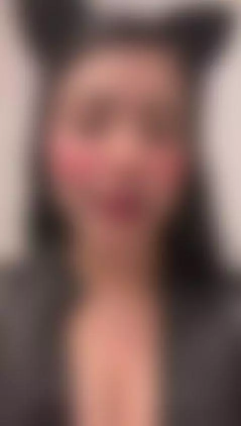 I enjoy pleasing and listening to clear orders, because my p... by sophiawalker-1