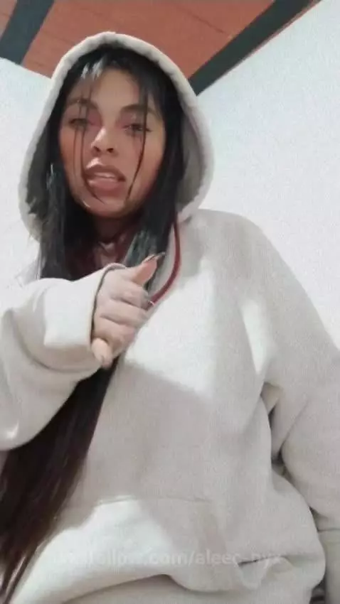 Friday + you + me = ✨💗✨ by aleec-nyx