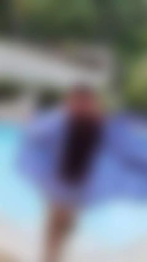 Serving vacation looks & naughty thoughts. by aleec-nyx