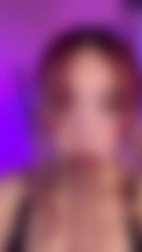 I like it when they treat me nice... and tempt me 😈 by camilarivers