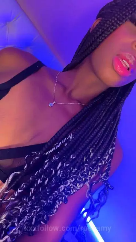 I just want to take off that bra🥴🤤 by rossamy